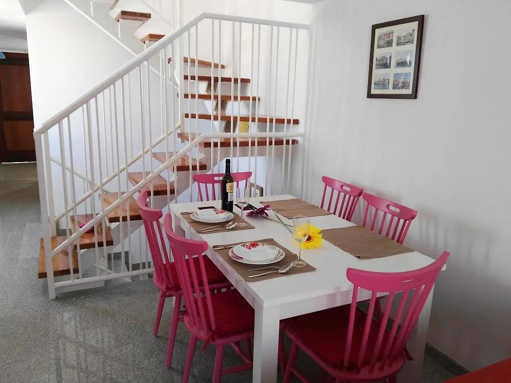 Velez Nazari Cambriles Apartment Lujar